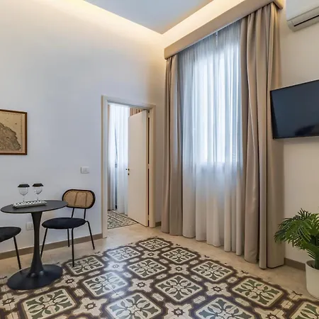 Palazzo San Lazzaro - Lecce Selection Jacuzzi Rooms & Suites Exterior photo