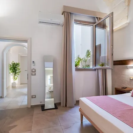 Palazzo San Lazzaro - Lecce Selection Jacuzzi Rooms & Suites Exterior photo