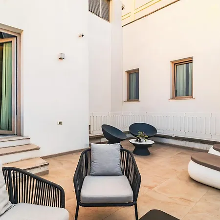 Palazzo San Lazzaro - Lecce Selection Jacuzzi Rooms & Suites Exterior photo